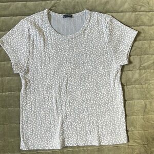 Brandy Melville light blue with white daisies t-shirt